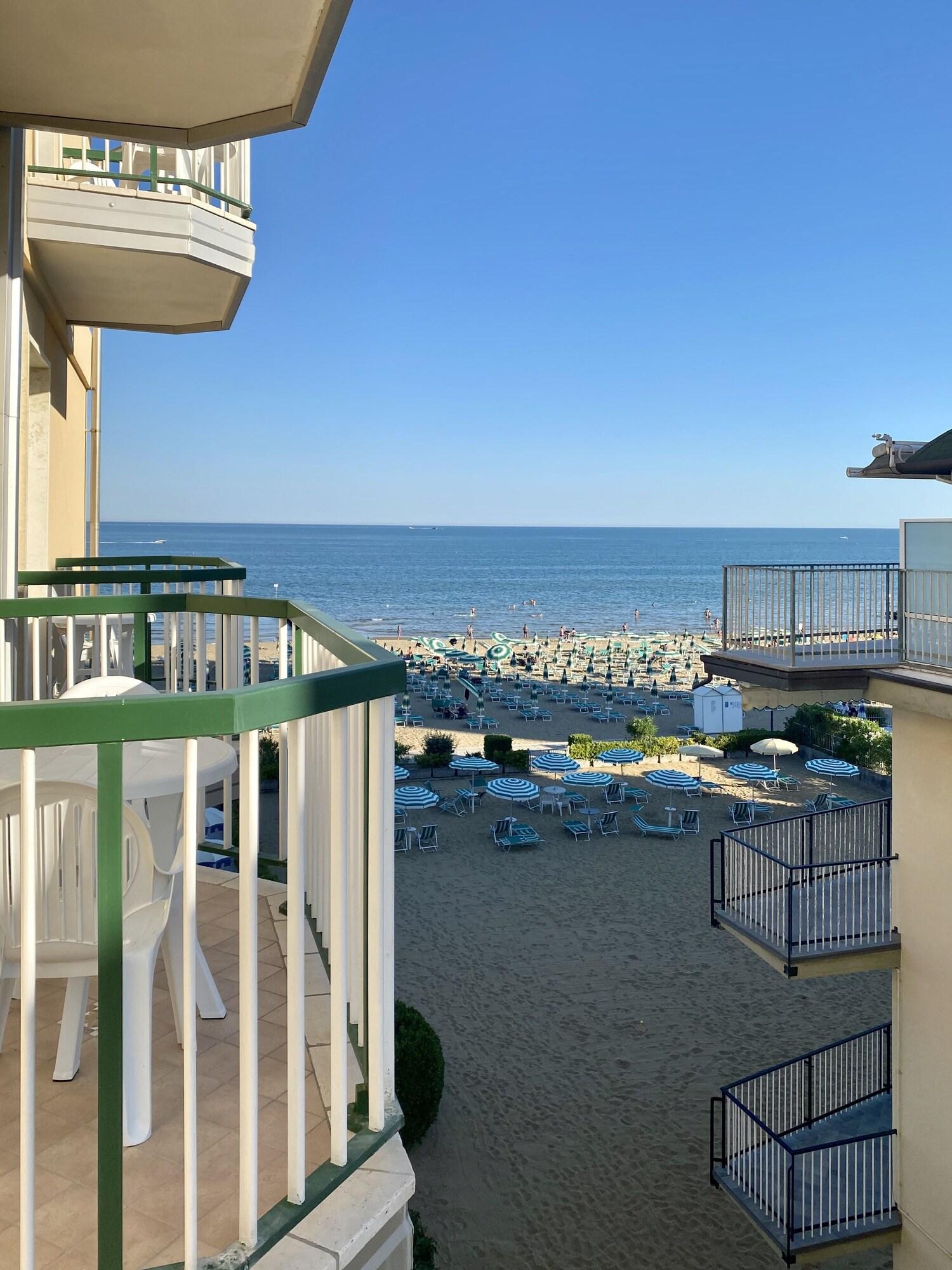 Hotel Florida ليدو دي يسولو المظهر الخارجي الصورة