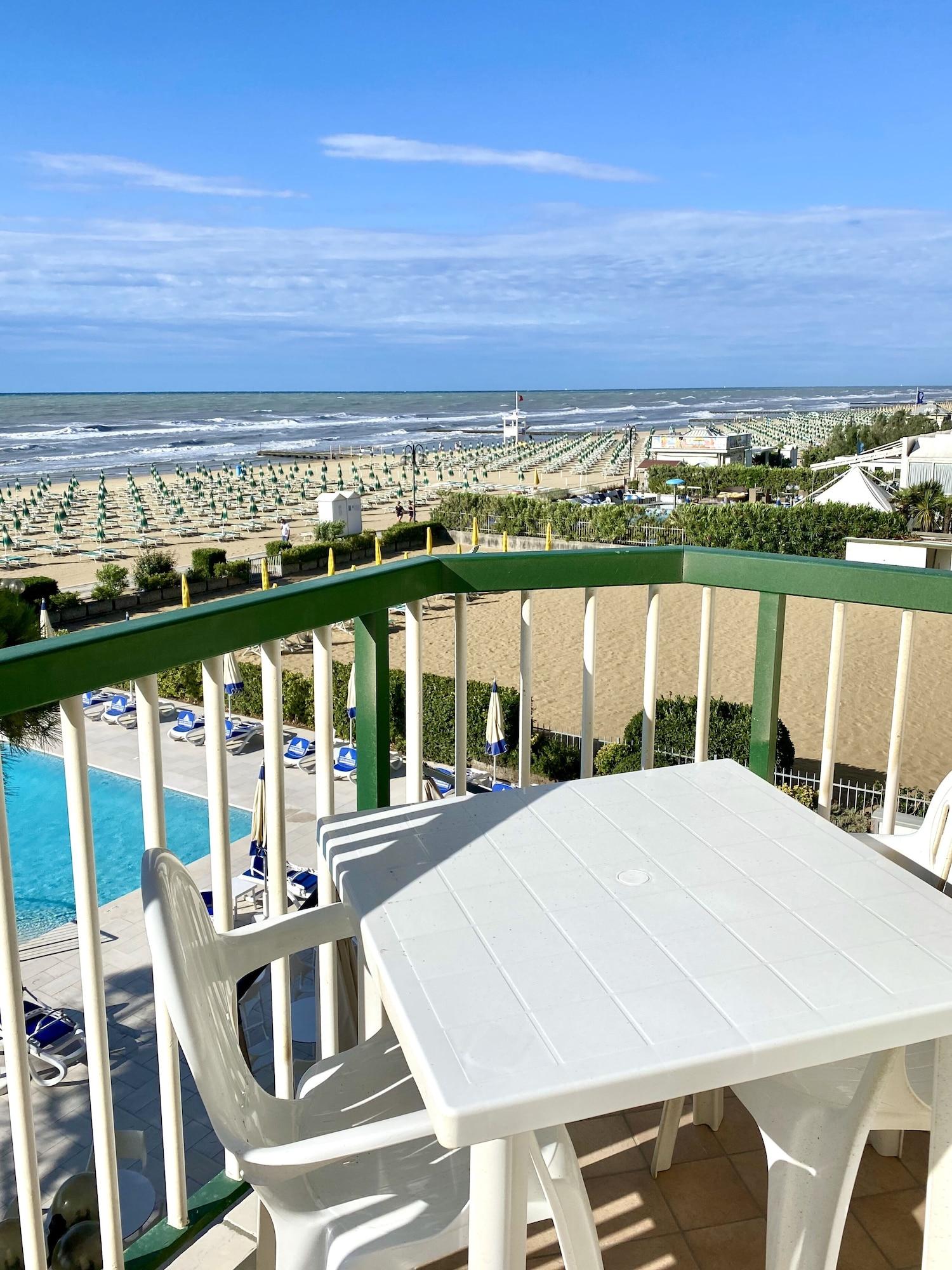 Hotel Florida ليدو دي يسولو المظهر الخارجي الصورة